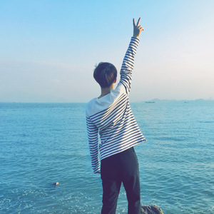 熟女玩弄小男生系列
